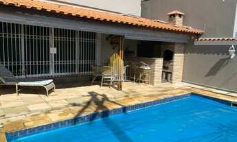 Imagem: SOBRADO COM 300,00M² COM 4 DORMITORIOS