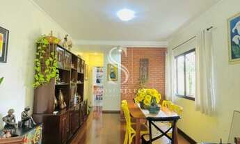 Imagem 2: SOBRADO RESIDENCIAL DE 168M² POSSUI 5 DORM (2 SUÍTES), 2 SALAS E 3 VAGAS À VENDA NA REGIÃO