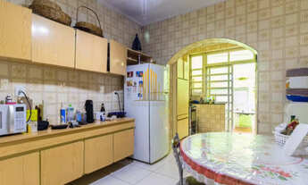 Imagem 5: Casa à venda com 210m², 5 quartos e 3 vagas Casa à venda com 210m², 5 quartos e 3 vagas