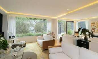 Imagem 2: Casa à venda no Pacaembu com 657m² 4 dormitórios 3 suítes 7 banheiros 8 vagas