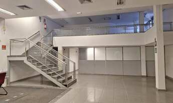 Imagem 4: LOJA COM GALPAO Sala comercial com 4 banheiros