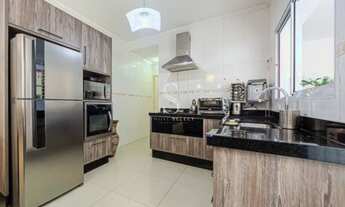 Imagem 2: Vila Pompéia - Sobrado de 156m², com 4 dormitórios/3 suites, 4 banheiros e 2 vagas