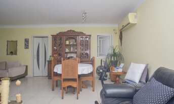 Imagem: Casa com piscina à venda em Planalto Paulista