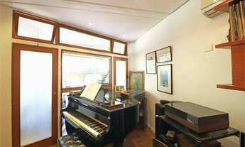 Imagem 2: Casa Maravilhosa em Pinheiros com 5 Quartos e 5 banheiros à Venda