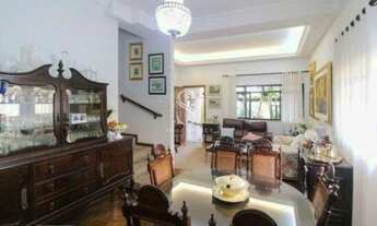 Imagem 2: Sobrado Residencial de 220m² com 4 dormr/2 suítes, jardim, 4 vagas na Vila Mariana - São P