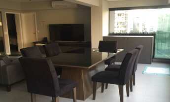 Imagem 2: Maravilhoso Apartamento com Varanda e 2 Dormitórios, sendo uma Suíte na Vila Olímpia, Rua