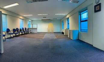 Imagem: Prédio Comercial Mobiliado de 901m² com