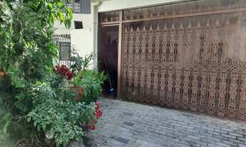 Imagem: Sobrado com 182m e 3 quartos no Catumbi