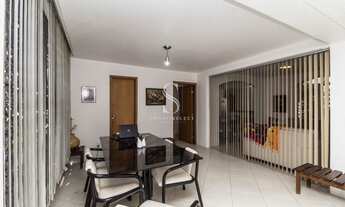 Imagem: CAMPO BELO - CASA DE 220M² COM 4 QUARTOS