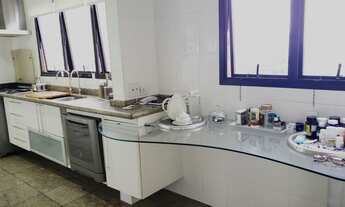 Imagem 3: Apartamento á venda no Morumbi, com 4 dormitórios, sendo 3 suítes e 3 vagas