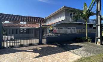 Imagem: Sobrado com piscina para venda, 150m do