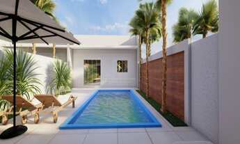 Imagem 2: Casa com piscina em Guaratuba, Rua asfaltada, 700 metros do mar com 101,85 m² construído