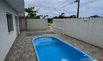 Imagem 2: Casa para locação temporada em Guaratuba com Piscina para 8 pessoas (disponível para ano n