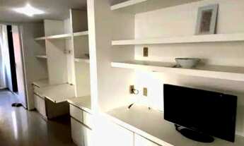 Imagem 7: Apartamento à Venda na Pituba: Quarto e Sala Mobiliado com 55m² - Oportunidade Imperdível!