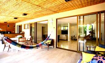 Imagem 3: Imperdível Casa de Luxo à Venda em Pituaçu, Salvador-BA: 4 Quartos, 3 Suítes, 6 Vagas de G