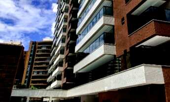 Imagem 3: Imperdível: Apartamento de Luxo em Alphaville I, Salvador-BA - 4 Quartos, 4 Suítes, 204m²