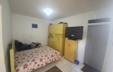 Imagem 7: SOBRADO A VENDA - Com duas casas já locadas nos fundos com entradas separadas (renda R$ 1