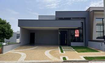 Imagem: Casa em Condomínio de Luxo no Parque Olívio