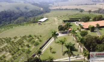 Imagem 3: Sitio à venda em Araçoiaba da Serra-SP, com 9 quartos, 3 suítes, 4 salas, 8 banheiros e 13