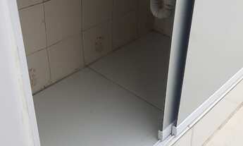 Imagem 4: Imperdível oportunidade de adquirir apartamento no Embaré, Santos-SP com 1 quarto, sala, b