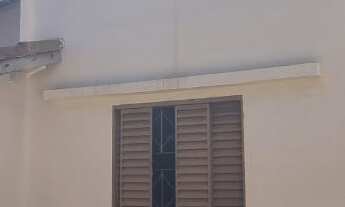 Imagem: Casa à venda 2 quartos, 2 salas, 1 banheiro