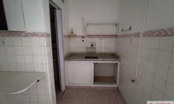 Imagem 6: Apartamento à venda em Santos-SP, no Boqueirão, com 1 quarto, 1 sala e 1 banheiro!
