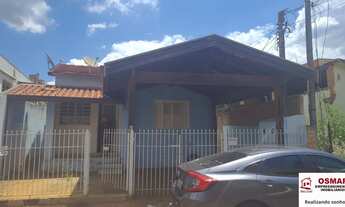 Imagem: Casa à venda no Centro de Sumaré-SP, sendo