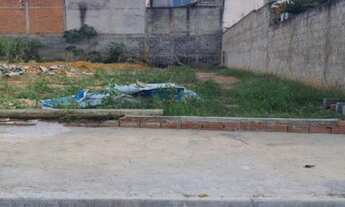 Imagem: Terreno com 250 m² para venda no Residencial