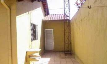 Imagem 3: Casa à venda no Centro de Sumaré-SP: 3 quartos, 1 sala, 2 banheiros, 2 vagas de garagem. C