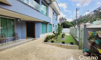 Imagem 2: Casa - Sessenta Casa com 6 dormitórios