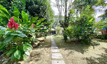 Imagem 7: Casa deliciosa, com terreno grande e excelente localização, em Penedo