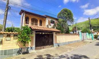 Imagem: Casa à venda com 6 quartos e 5 vagas de