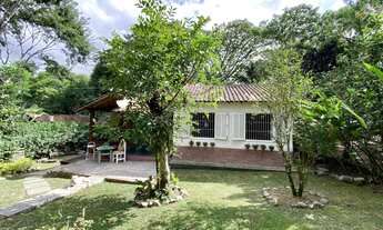 Imagem 5: Casa deliciosa, com terreno grande e excelente localização, em Penedo