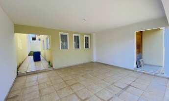 Imagem 2: Casa com 4 quartos, na Morada da Colina, em Resende