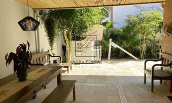 Imagem 3: Moderna e elegante casa de alto padrão no Alto da Boa Vista recém reformada, condomínio pr