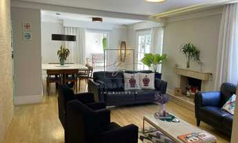 Imagem 6: Moderna e elegante casa de alto padrão no Alto da Boa Vista recém reformada, condomínio pr