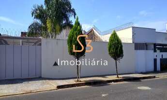 Imagem: CASA RESIDENCIAL em Uberlandia - MG, Alto