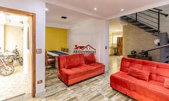 Imagem 2: Casa à venda em São Paulo-SP, no bairro Jaguaré, com 3 quartos, 1 suíte, 1 sala, 5 banheir