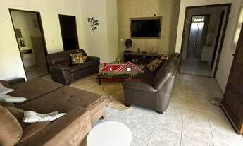 Imagem 2: Chácara à venda em Juquitiba-SP: 3 quartos, 1 suíte, 2 salas, 4 banheiros, 2.000m² de área