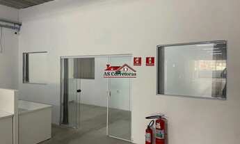 Imagem 7: Locação de Imóvel Comercial de 349m² no Bairro Km 18 em Osasco-SP: A Oportunidade que Você