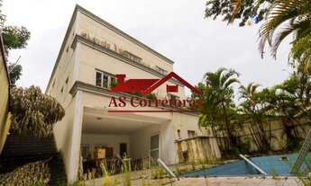 Imagem: Sobrado no Parque dos Príncipes com saída