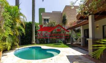 Imagem: Lindo e aconchegante sobrado localizado