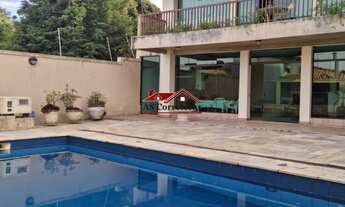 Imagem: Imponente mansão de luxo à venda em São