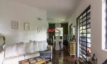 Imagem 5: Excelente casa à venda no Parque dos Príncipes, em uma rua super arborizada que proporcion