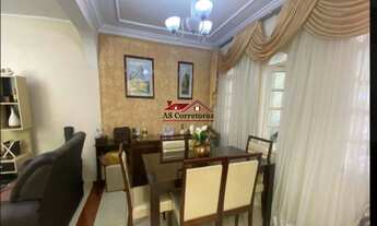 Imagem 6: Sobrado à venda na Cidade das Flores privilegiado com a iluminação natural e muito arejado