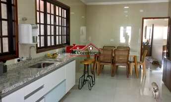 Imagem: Sobrado espaçoso à venda no encantador