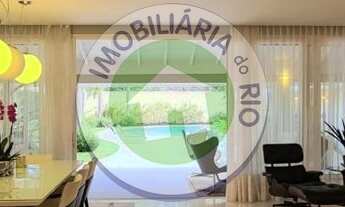 Imagem 3: Casa de 1.200m², 4 suítes no condomínio Novo Leblon - Barra da Tijuca