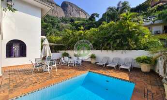 Imagem: Casa de 790m², 5 quartos na Rua Alexandre