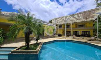 Imagem 2: Condomínio Novo Leblon - Casa Auto Padrão com 5 Suítes