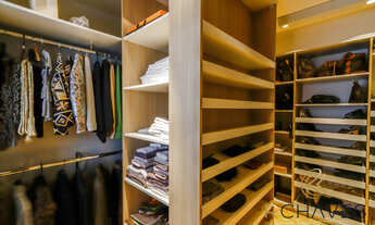 Imagem 7: Ipanema original 3 quartos, transformado em 2 suítes com walk-in closet